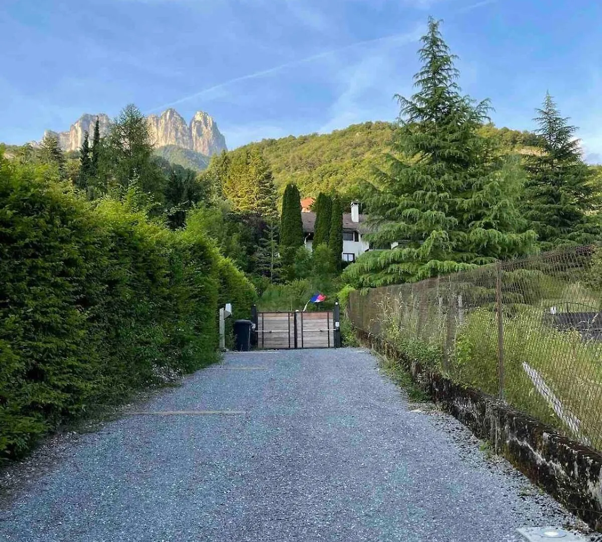 Appartement Avec Jardin & Vue Lac Talloires
